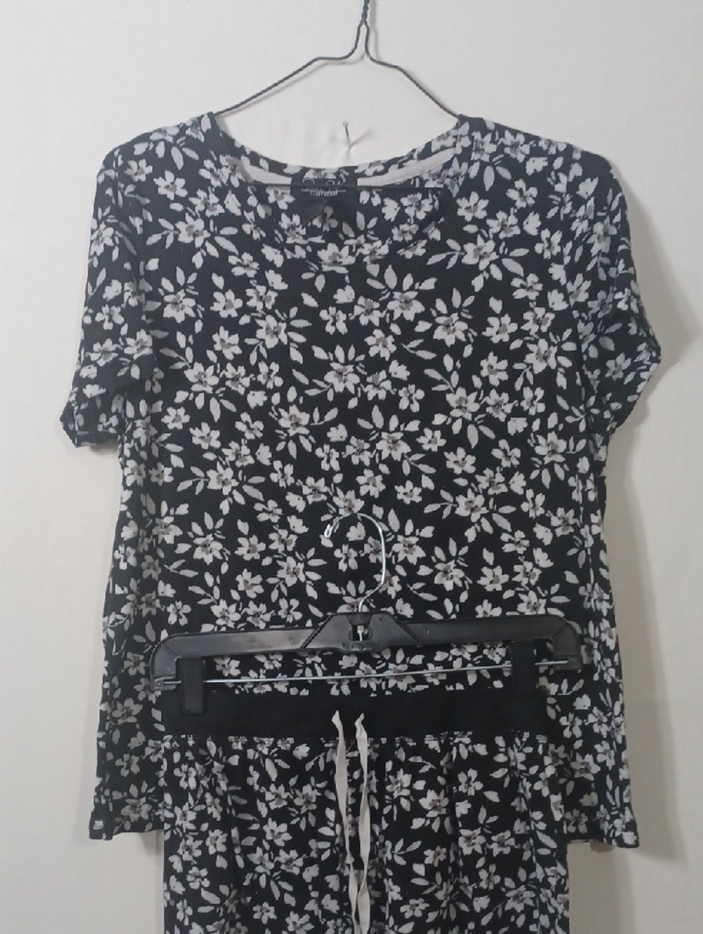 Rene Rofe Black and White Floral Short-Sleeve Pajama Set